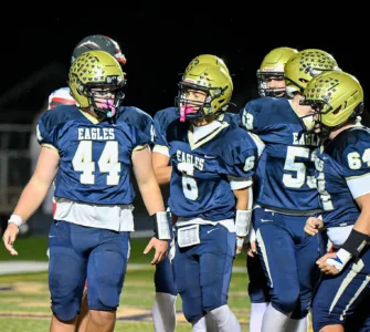 Eagles look to get back to .500 in regular-season finale at Forest Hills